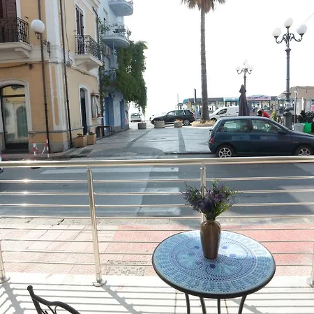 Kris Luxury * Giardini Naxos