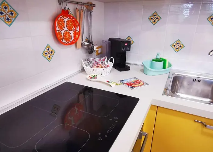 Feriehus Kris Luxury Giardini Naxos